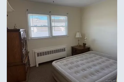 652 Empire Avenue, West Babylon, NY 11704 - Photo 17