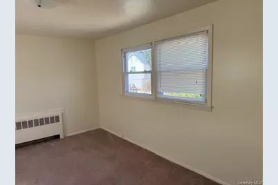 652 Empire Avenue, West Babylon, NY 11704 - Photo 27