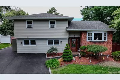 45 Harvard Lane, Commack, NY 11725 - Photo 1