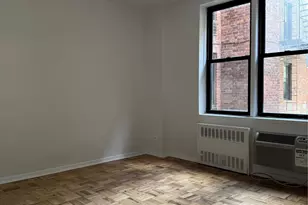 65-50 Wetherole St, Rego Park, NY 11374 - Photo 7