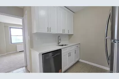 175-20 Wexford Terrace #3S, Jamaica, NY 11432 - Photo 5