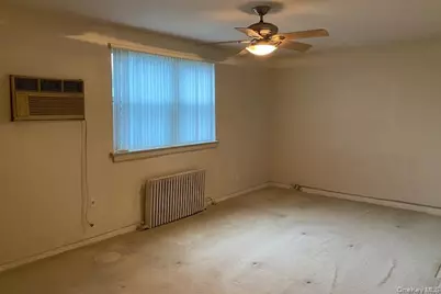 264-65 Langston Avenue #GV133E10-2, Glen Oaks, NY 11004 - Photo 3