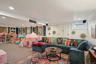 64 Wilson Ave, Westbury, NY 11590 - Photo 25