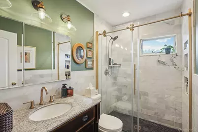 64 Wilson Avenue, Westbury, NY 11590 - Photo 19