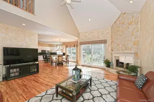 2 Andiron Ct, East Northport, NY 11731 - Photo 9