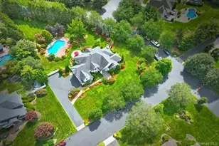 2 Andiron Ct, East Northport, NY 11731 - Photo 3