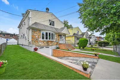 206-50 46th Avenue, Bayside, NY 11361 - Photo 29