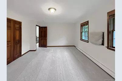 325 Jackson Avenue, New Windsor, NY 12553 - Photo 17