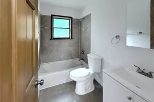 325 Jackson Ave, New Windsor, NY 12553 - Photo 15