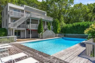 11 Deer Trail Rd, Southampton, NY 11968 - Photo 9