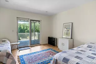 11 Deer Trail Rd, Southampton, NY 11968 - Photo 31