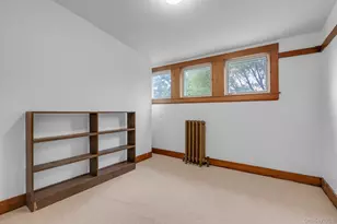 84 Nassau Blvd, Garden City, NY 11530 - Photo 19