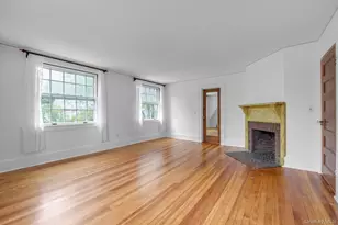 84 Nassau Blvd, Garden City, NY 11530 - Photo 15