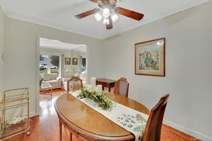 41 Wiltshire Dr, Commack, NY 11725 - Photo 9