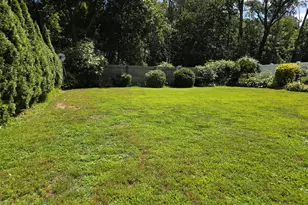 810 Fenimore Rd, Mamaroneck, NY 10543 - Photo 29