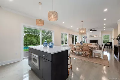 957 Peconic Bay Boulevard, South Jamesport, NY 11970 - Photo 15