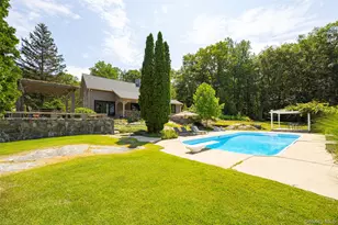 31 Blueberry Ln, Stormville, NY 12582 - Photo 11