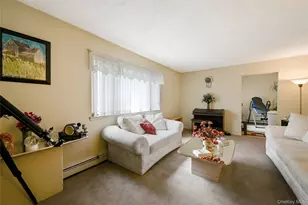 15 Hastings Dr, Ridge, NY 11961 - Photo 15