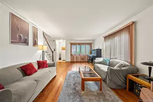 604 Dartmouth St, Westbury, NY 11590 - Photo 5