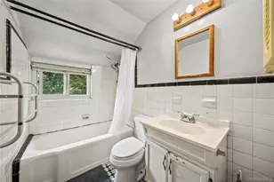 604 Dartmouth St, Westbury, NY 11590 - Photo 13