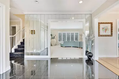 4 Willow Lane, Hewlett, NY 11557 - Photo 9