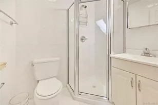 4 Willow Ln, Hewlett, NY 11557 - Photo 35