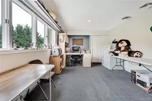 4 Willow Ln, Hewlett, NY 11557 - Photo 33