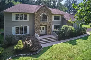 113 Carlton Rd W, Suffern, NY 10901 - Photo 3