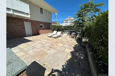 105 Vermont Street, Long Beach, NY 11561 - Photo 13