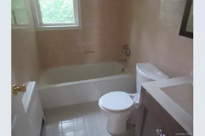 33 Meadow Avenue, Chester, NY 10918 - Photo 5