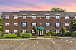 400 Maryland Ave, New York, NY 10305 - Photo 1