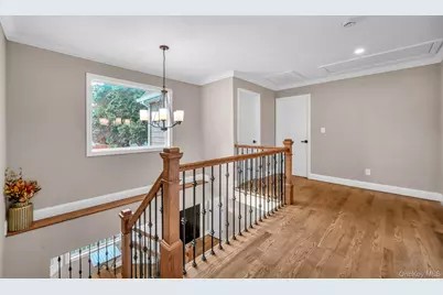 19 Marianna Place, East Islip, NY 11730 - Photo 13