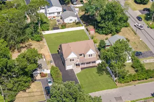 19 Marianna Pl, East Islip, NY 11730 - Photo 47