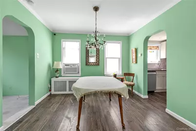 19 Plainfield Avenue, East Rockaway, NY 11518 - Photo 5