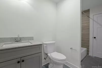 86 Frank Street, New Windsor, NY 12553 - Photo 21