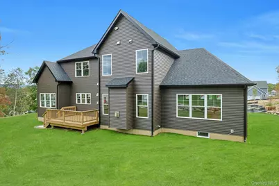 86 Frank Street, New Windsor, NY 12553 - Photo 27