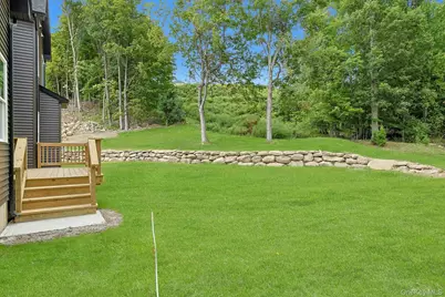 86 Frank Street, New Windsor, NY 12553 - Photo 25