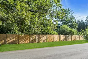 24 Ormond St, Dix Hills, NY 11746 - Photo 5