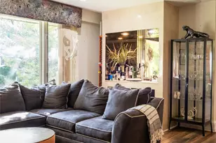 100 Station Rd, Great Neck, NY 11023 - Photo 9