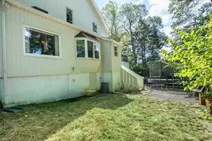 100 Station Rd, Great Neck, NY 11023 - Photo 25