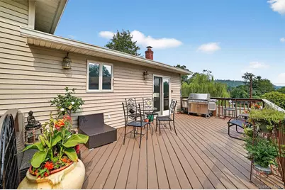 1 Overhill Road, Elmsford, NY 10523 - Photo 29