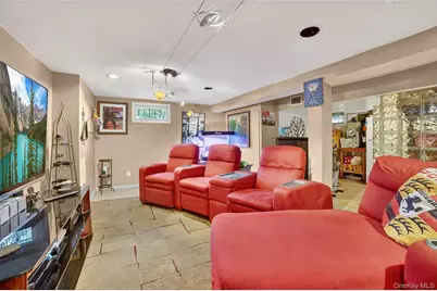 1 Overhill Road, Elmsford, NY 10523 - Photo 23