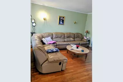 20520 33rd Avenue, Bayside, NY 11361 - Photo 7