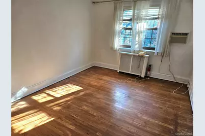 81-28 77 Avenue, Glendale, NY 11385 - Photo 13