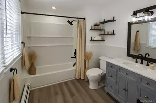 492A Cornell Ave, Rockville Centre, NY 11570 - Photo 5