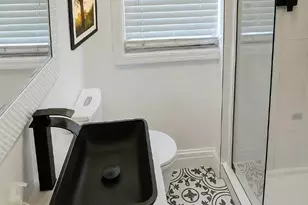 492A Cornell Ave, Rockville Centre, NY 11570 - Photo 3