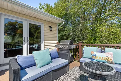 116 Cross Road, Oakdale, NY 11769 - Photo 19