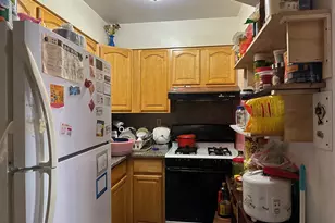 35-06 Leavitt St, Flushing, NY 11354 - Photo 3