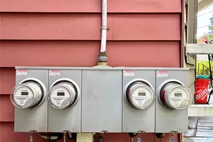 25 Carroll St, Poughkeepsie, NY 12601 - Photo 5