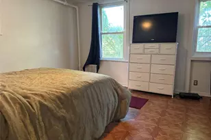 82 Waring Pl, Yonkers, NY 10703 - Photo 9